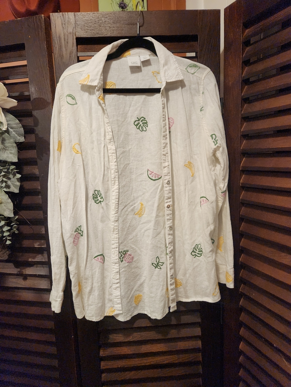 C&C California White Button-Down Shirt with Multicolor Fruit Embroidery